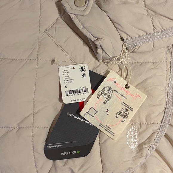 FP Movement Pippa Packable Puffer Jacket Coat Free People Tofu Sz Medium New NWT - Picture 9 of 10